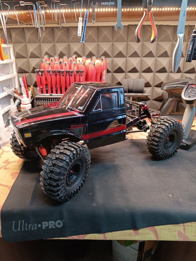 Red cat Fusion 1/10