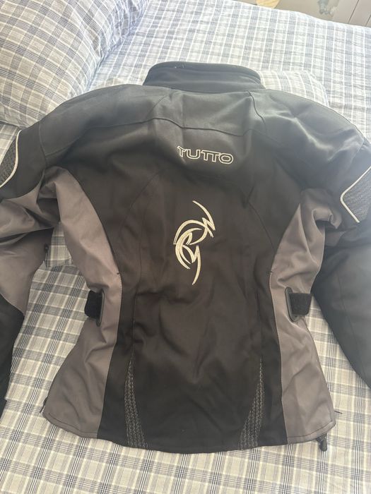 Casaco Tutto motas