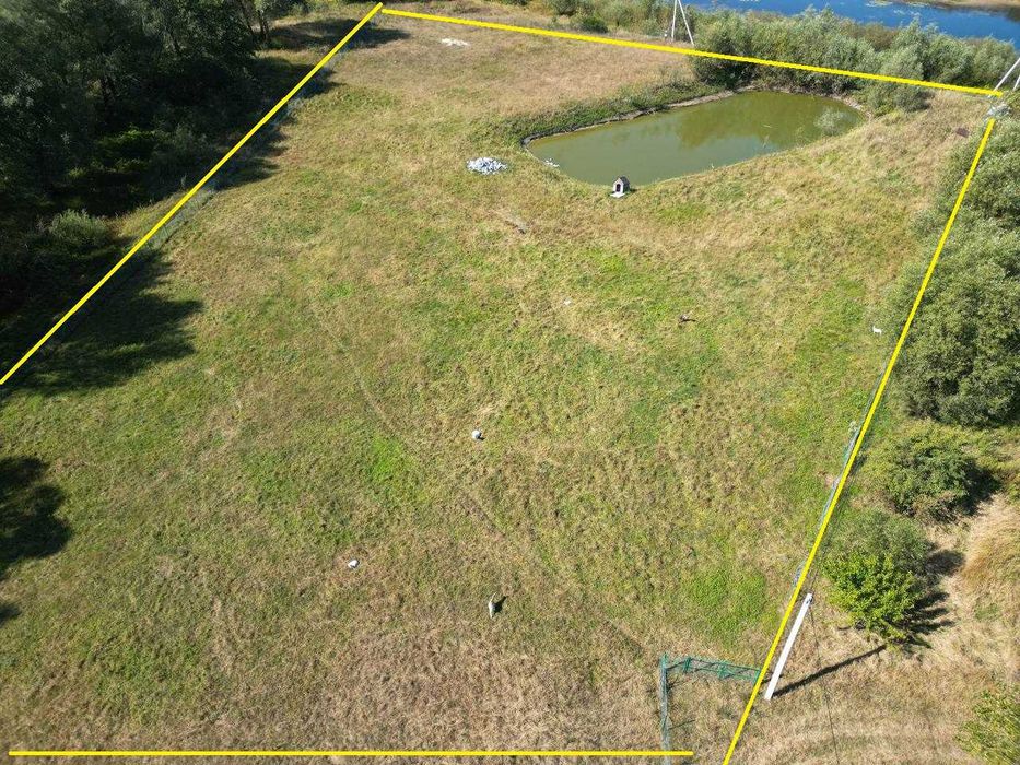 Продам земельну ділянку 0,12 га в с. Ладинка