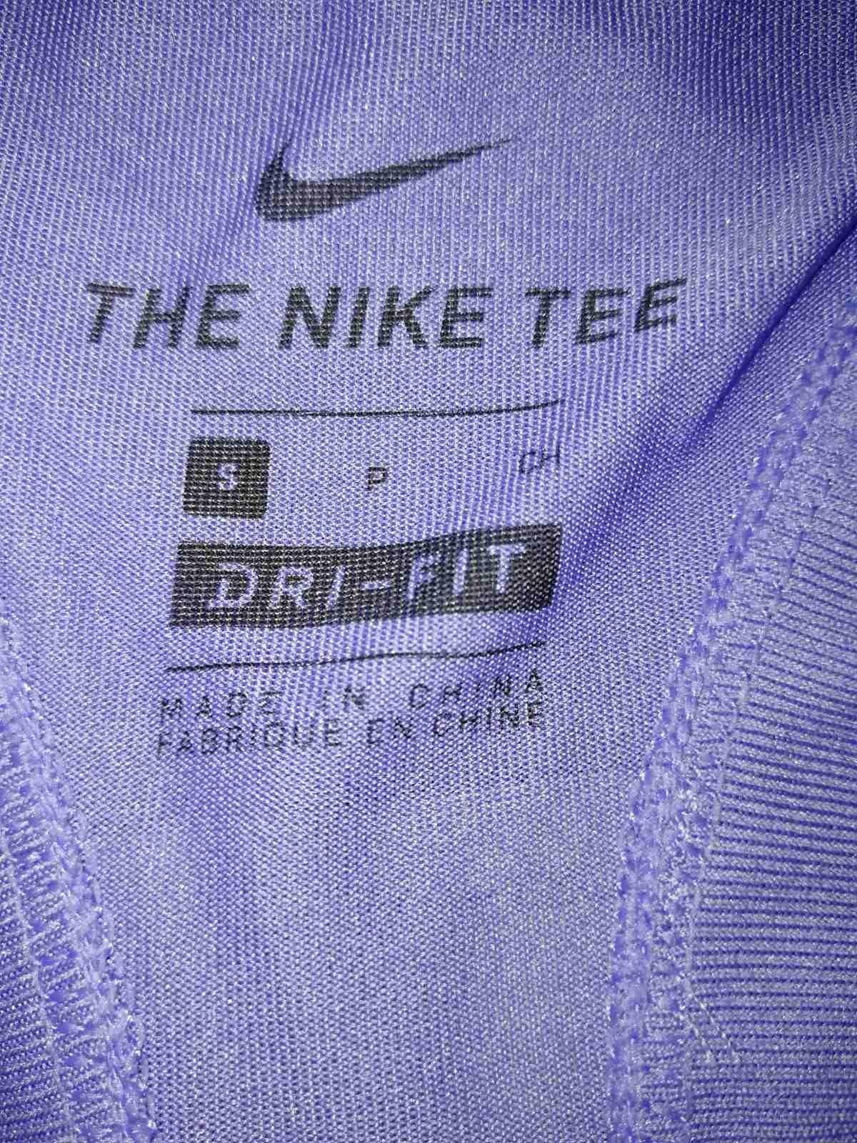 майки женские Nike
