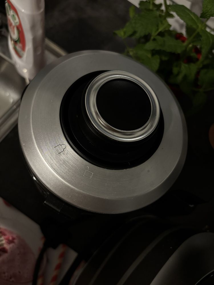 Blender kielichowy TEFAL BL985A31 Ultrablend Boost Vacuum próżniowy