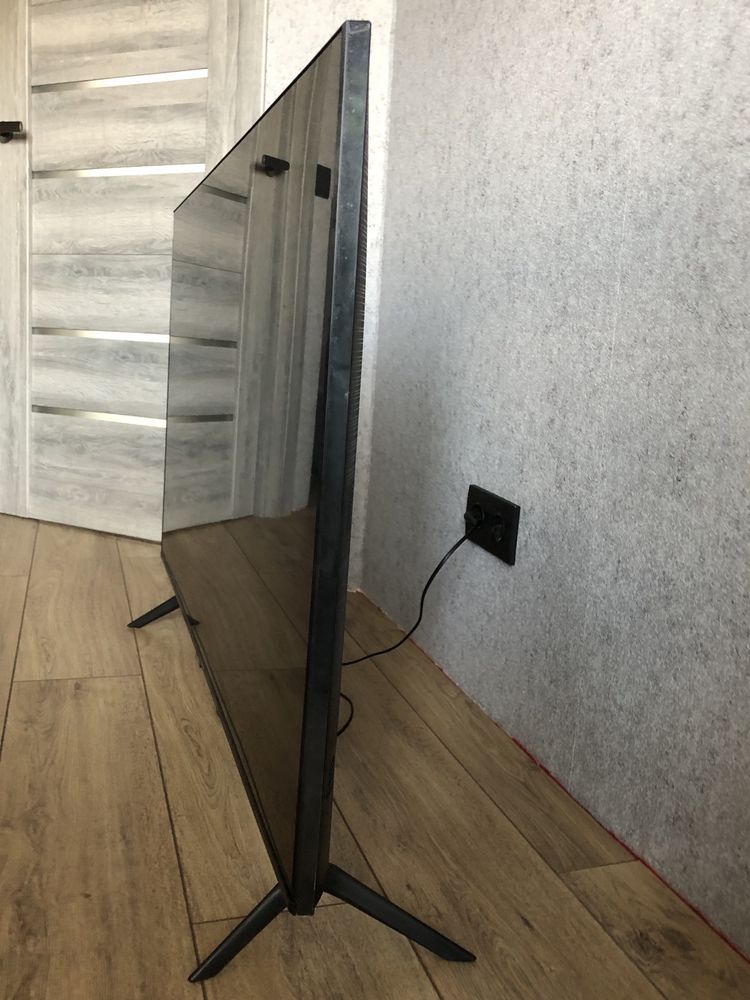 Телевізор SAMSUNG UE50TU8000UXUA