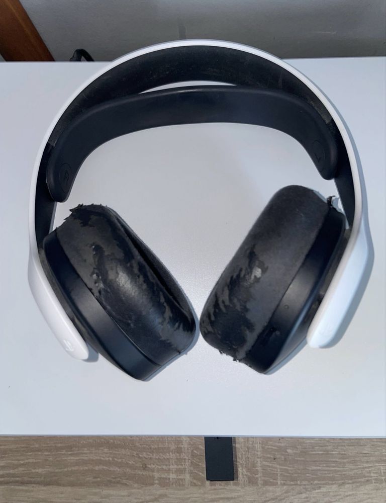 Konsola ps5 napęd + pad stan bdb