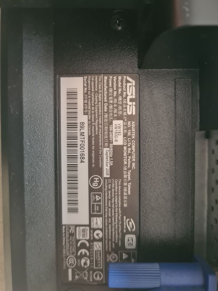 Monitor Asus 19"