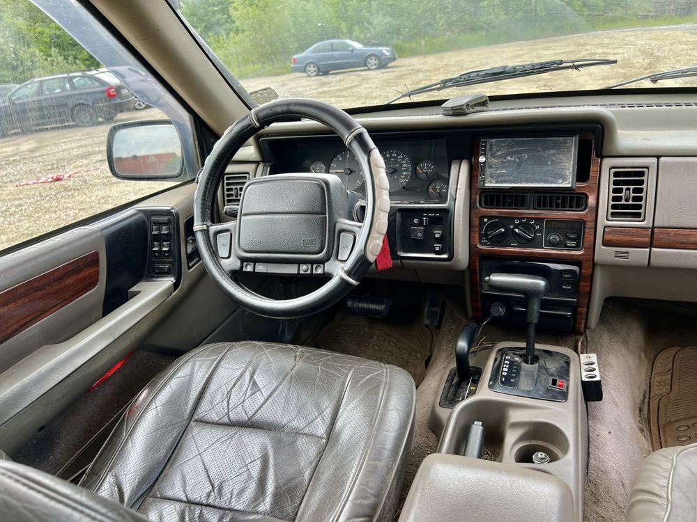 Jeep Grand Cherokee 5.2 * OFFROAD * Automat * Klima * Hak * LPG * 4x4