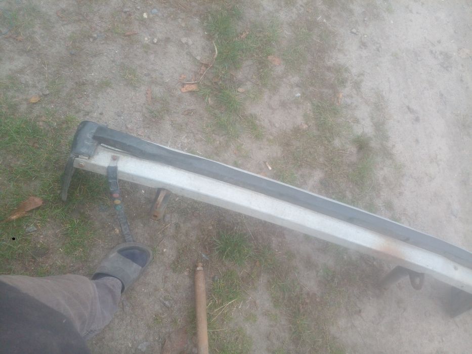 Продам газовий 50 літрів балон і магістраль