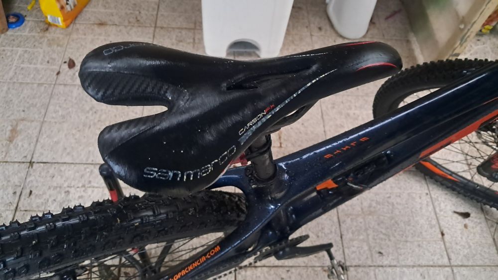 Vendo KTM em bom estádo