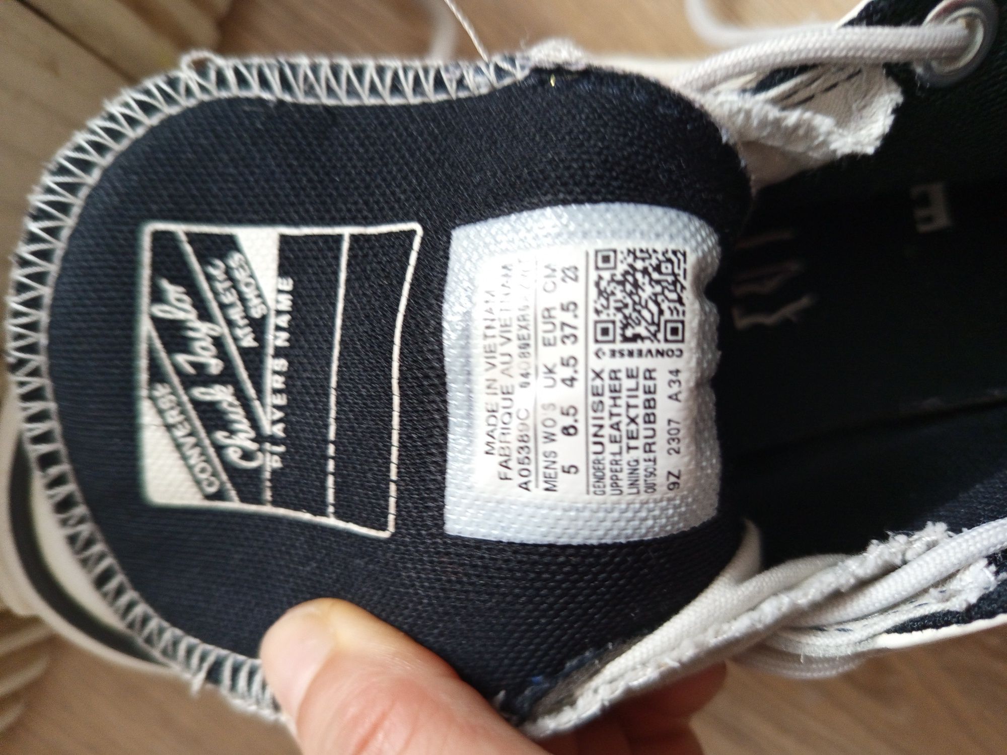 Converse skórzane
