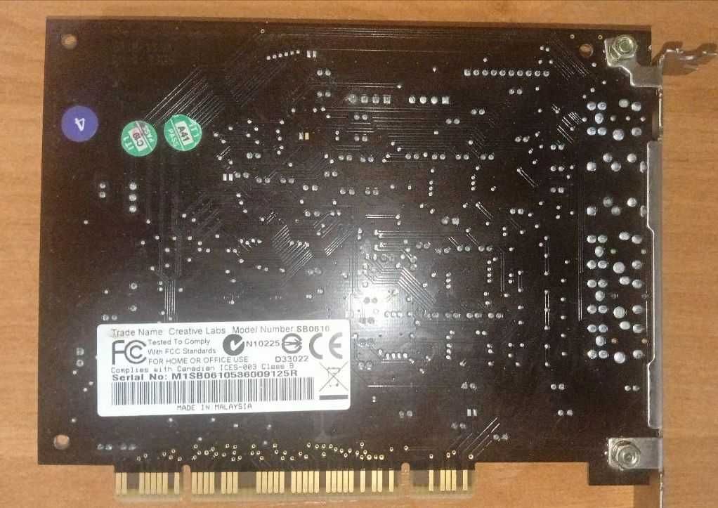 creative soundblaster audigy 2 SB0090 в позолоте и  audigy 4 SB0610