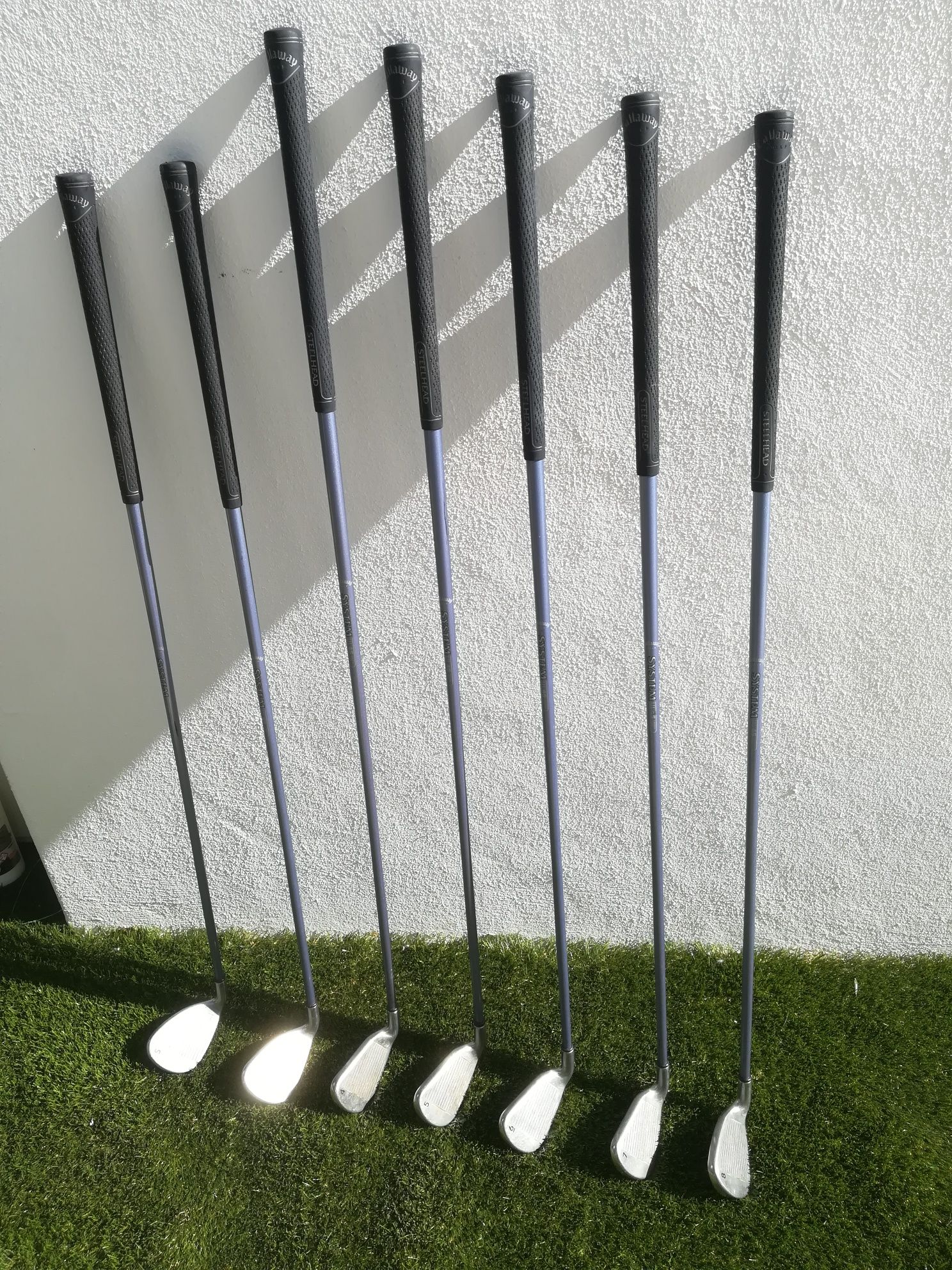 Set tacos golfe Callaway & Cleveland + saco Ben Hogan