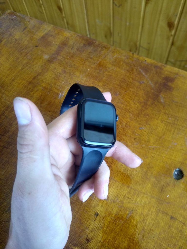 смарт годинник, 9 серії по типу apple watch