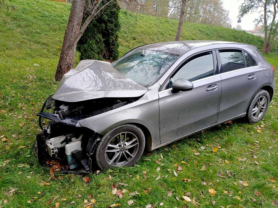mercedes A klasa 2019r uszkodzony