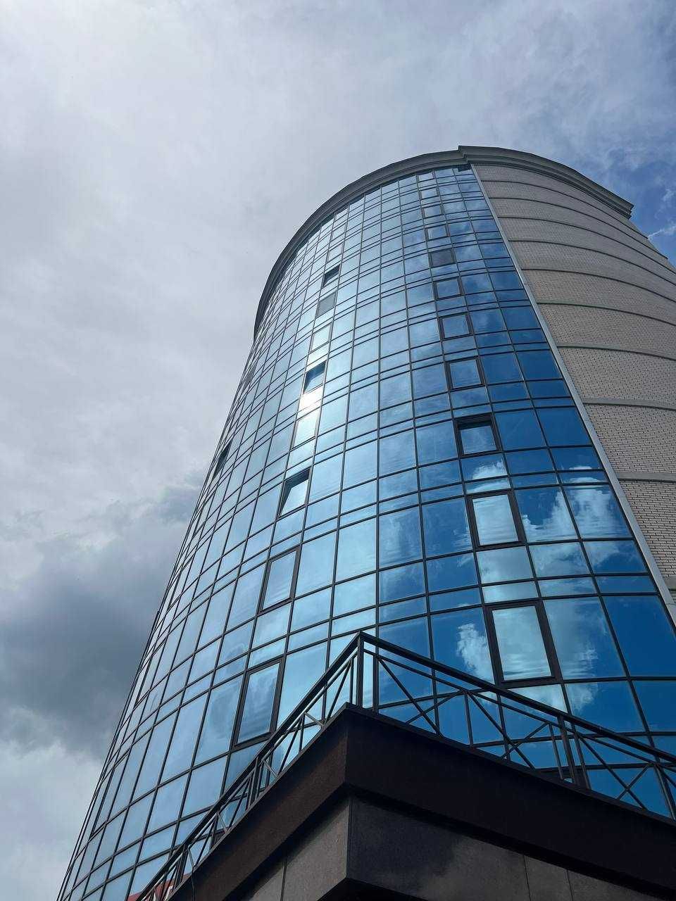 Продаж квартири в ЖК Paradise, 107 м.кв.