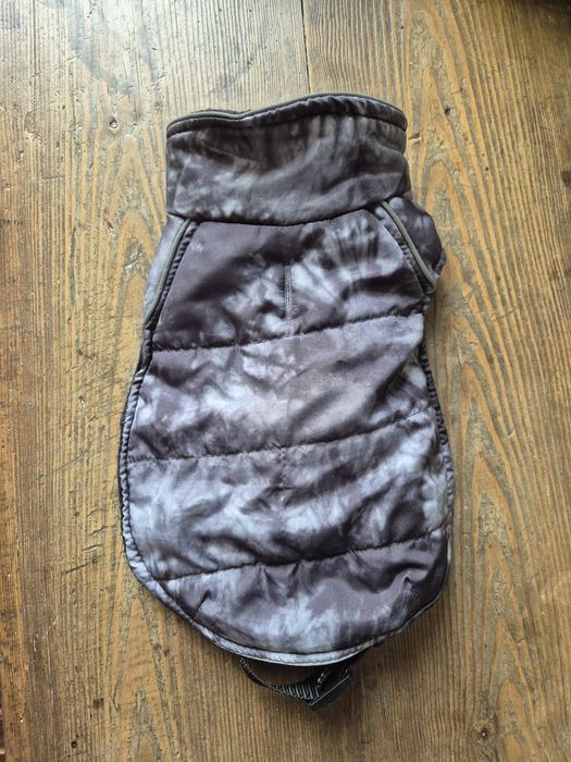 Ciepłe zimowo jesienne puchowe ubranko dla psa z polarkiem grafit xs s