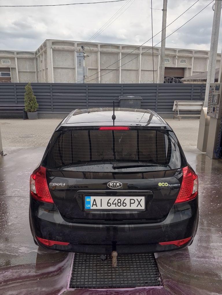 Продам Kia Seed 2011 року