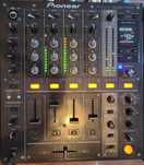 Pioneer DJM 700 - Impecável