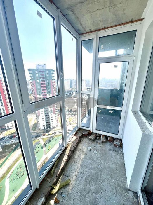 Продаж 2к квартири 76 кв.м в ЖК Сирецькі Сади, Сирець