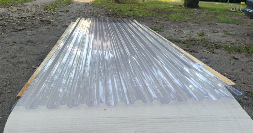 Sprzedam plyty trapezowe PCV