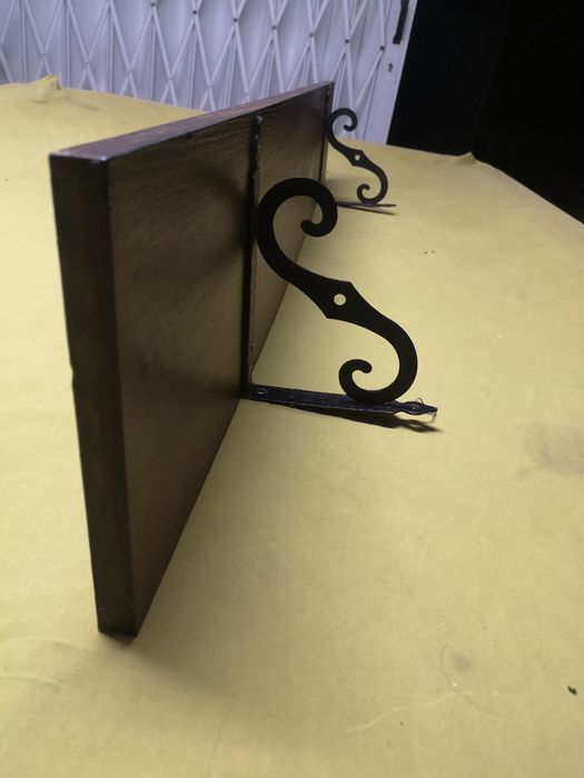 Prateleiras  (130cm por 20cm)