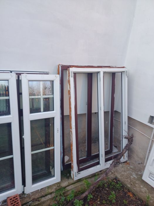 Komplet okien ze szprosami kolor machoń