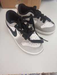 Buty dziecięce Nike 24