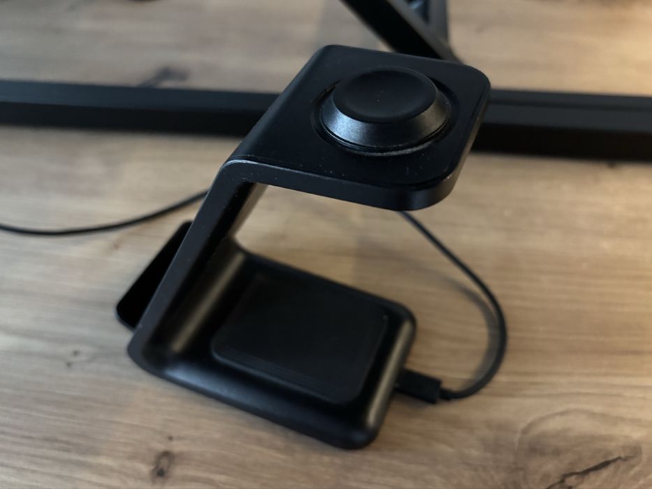 Ładowarka indukcyjna 3w1 apple iphone, apple watch, airpods, dokujaca