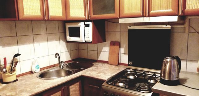 1 кім .кв в районі Левка Лук'яненка ,погодинно, подобово