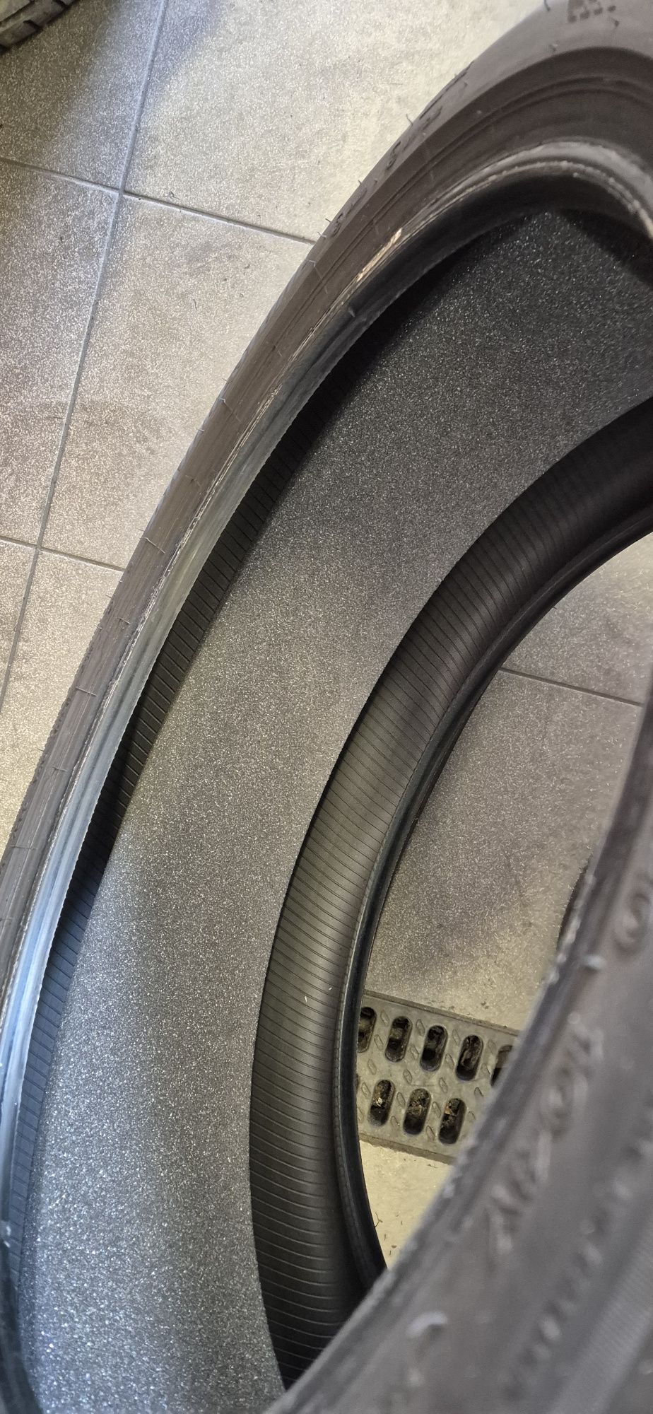 Opony Letnie 2sztuki Bridgestone Turanza t005 MO-S 285/35R20 104Y
