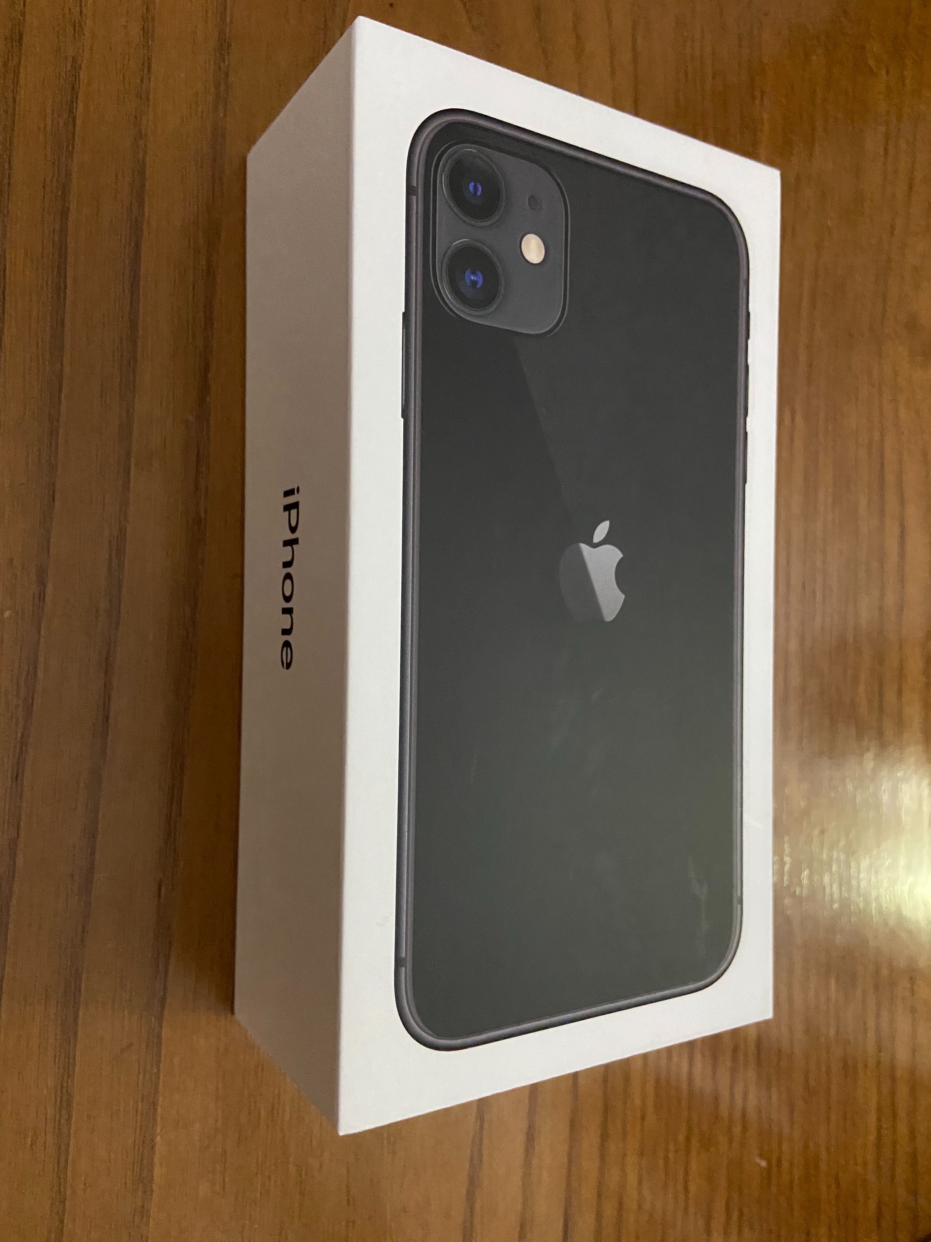 iPhone 11 - 64GB - Cinzento sideral