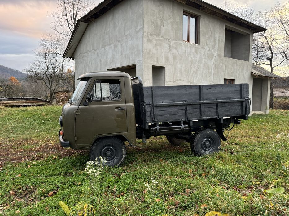 Продам уаз бортовий