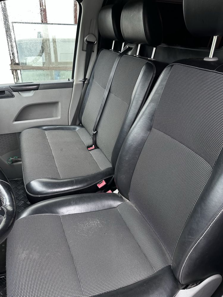 VW Transporter 2.0 TDI - 105CV   iVA INCLUIDO