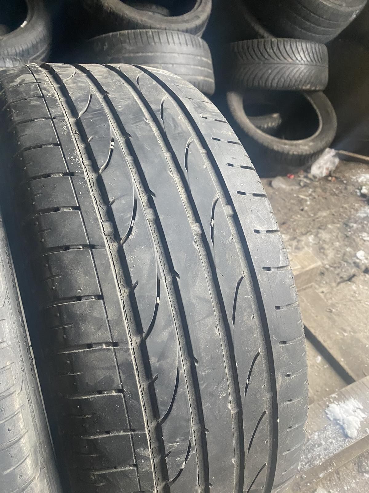 235.50.18 Bridgestone 2шт лето БУ склад шины резина из Европы 50 R18