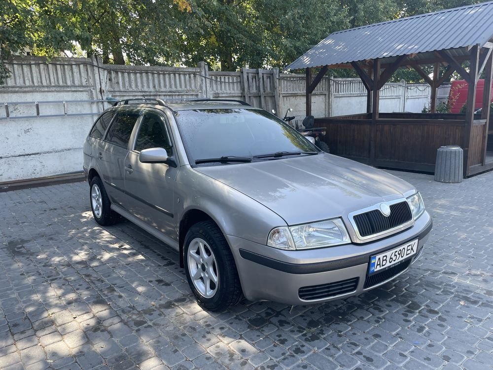 Skoda Octavia 1.6 mpi, газ/бензин, 2009 рік