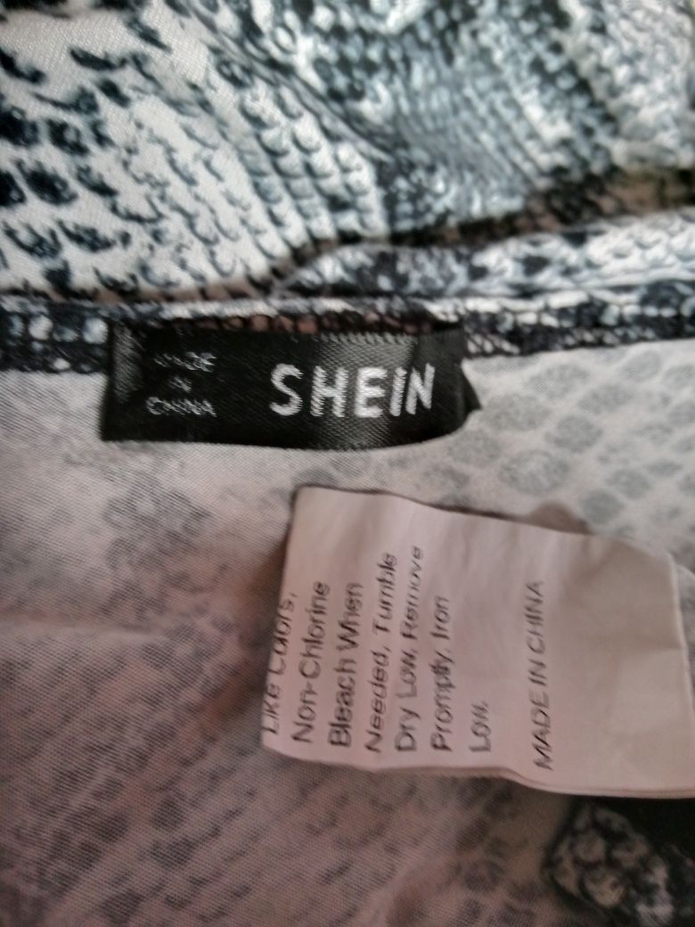 SHEIN Privè Crop top Cami z nadrukiem skóry węża  xxs- xs- s