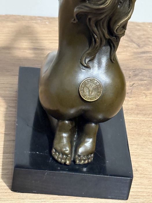 Бронзовая статуэтка, фигурка, скульптура, эротика, мрамор