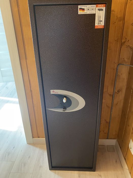 Продам Сейф Лука