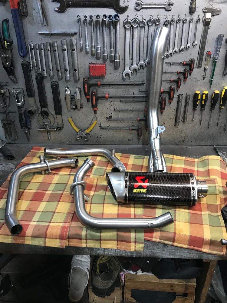 Akrapovic tracer9/mt09