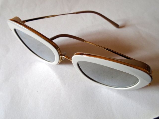 Óculos da Gentle Monster que eram da cantora Yola Semedo