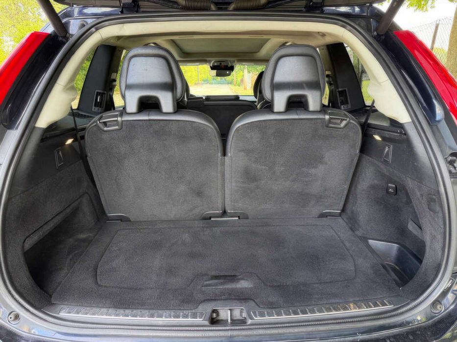 Volvo XC90 T6 Momentum      2016