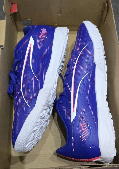 Korki turfy nowe Puma Ultra 5 Play TT roz.43