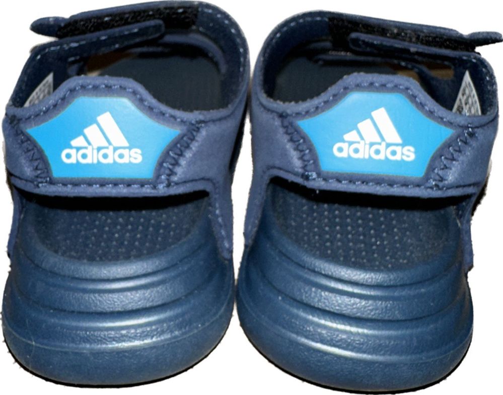 Сліпони adidas Superstar, сандалі adidas