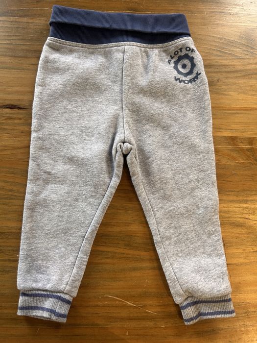 Spodnie dresowe 74/80