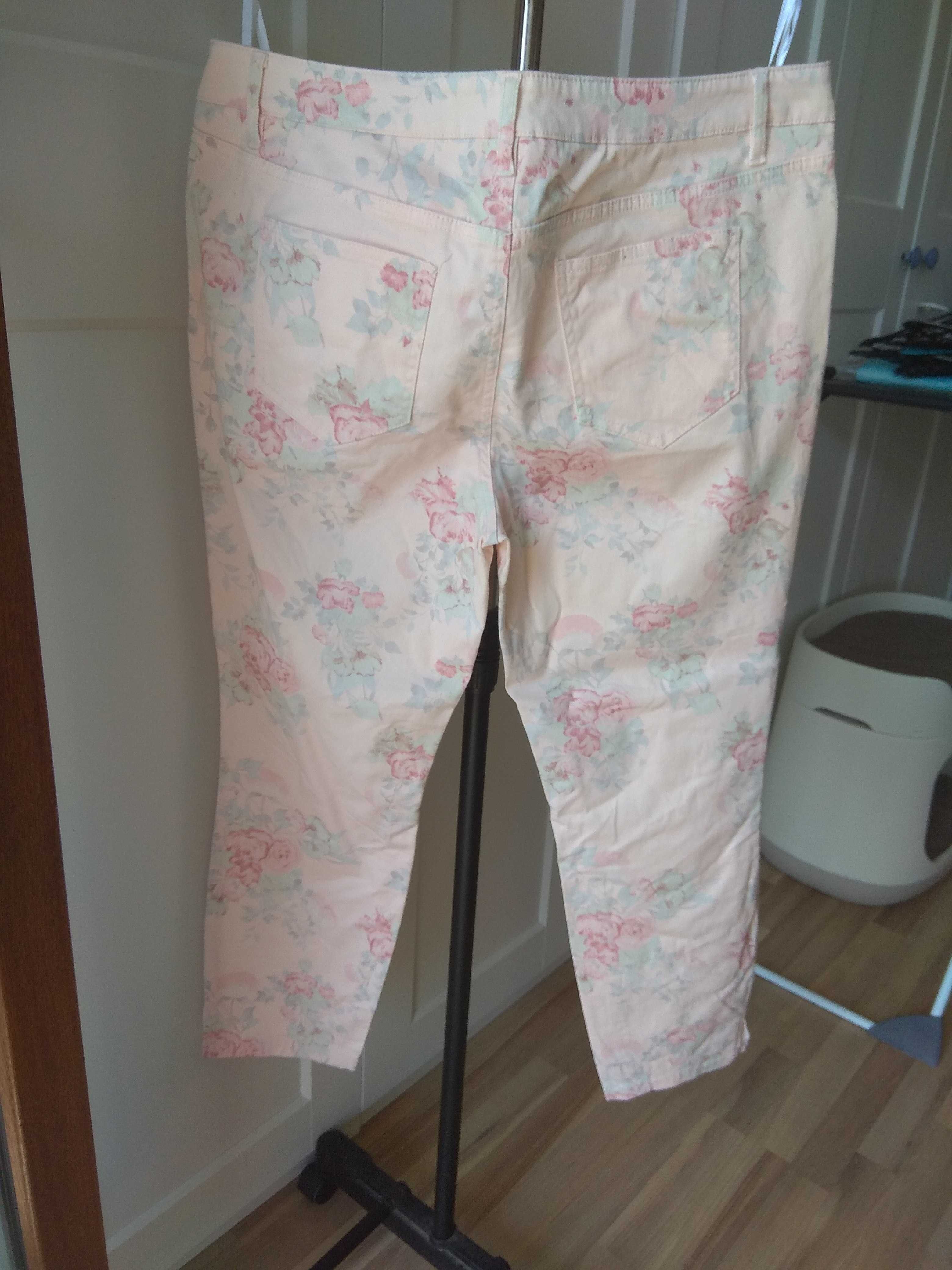 Spodnie jeans do kostek