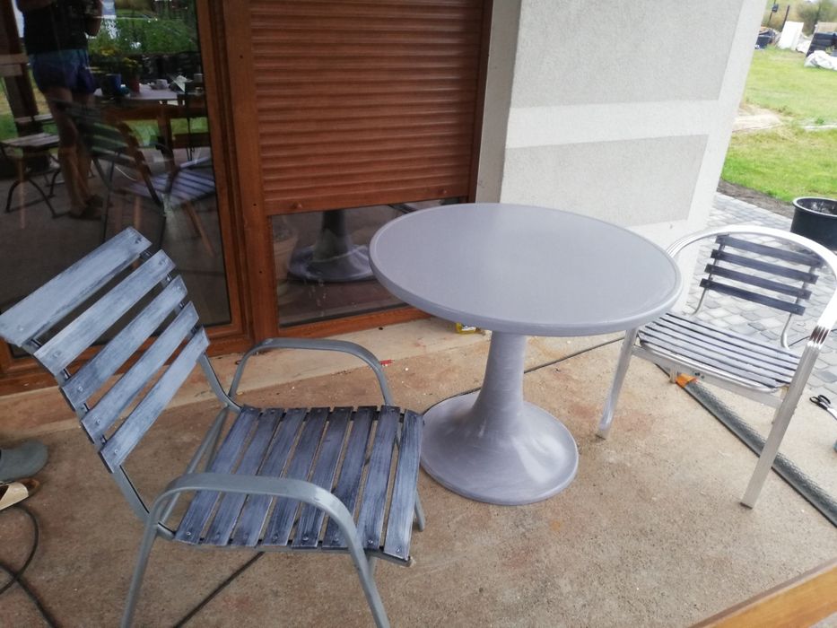 stol ogrodowy komplet sr 80cm wys 75 dwa szare krzesła