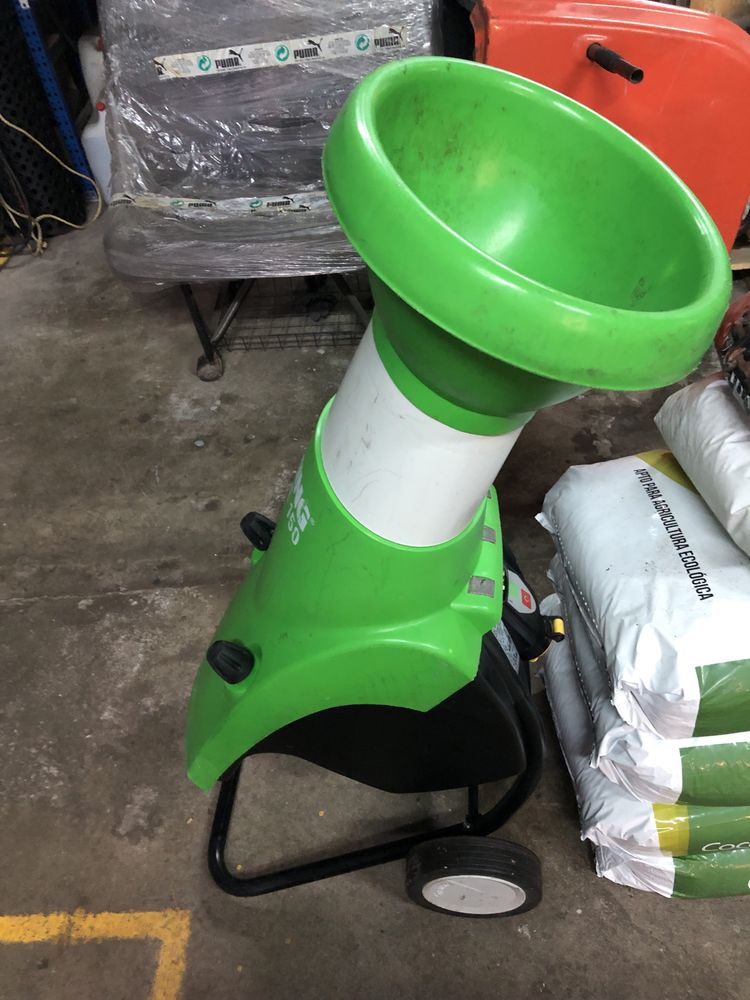 Triturador de jardim Viking GE150
