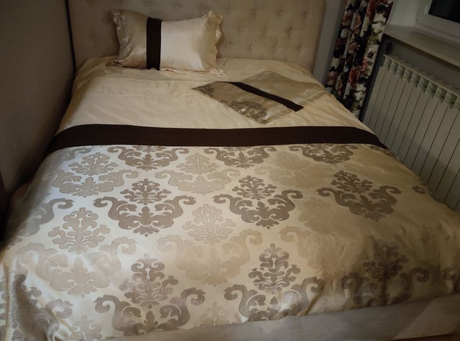 Narzuta na łóżko 220*240