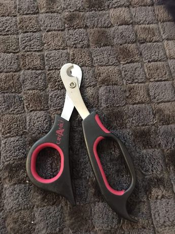 Продаются ножницы для стрижки ногтей