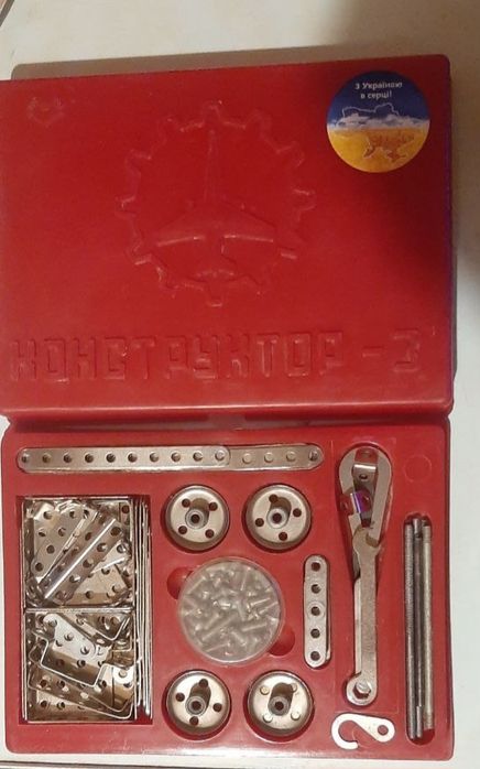 Металлический конструктор СССР в коробке