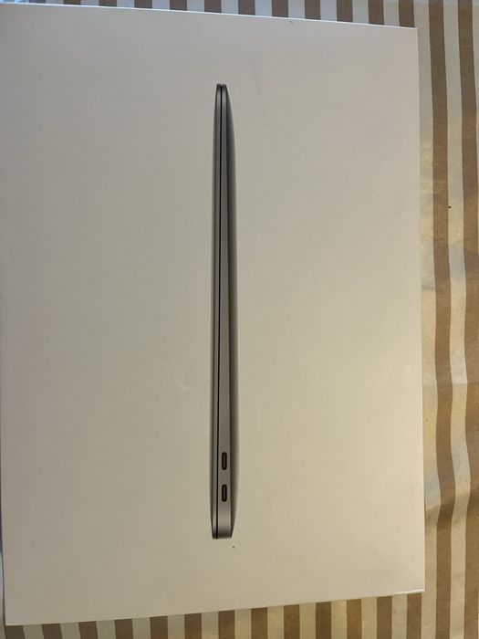 Computador Macbook Air 13 polegadas  8GB SSD 128Gb