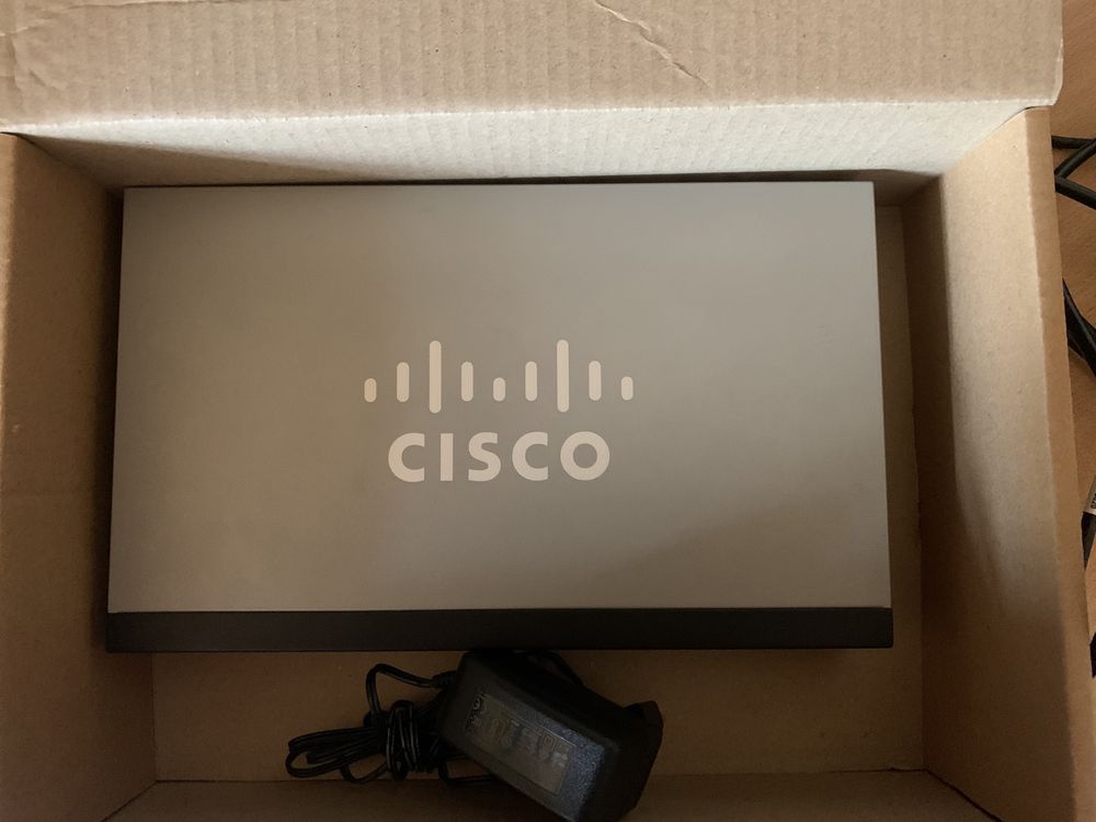 Коммутатор Cisco SF 350-08 3 уровень